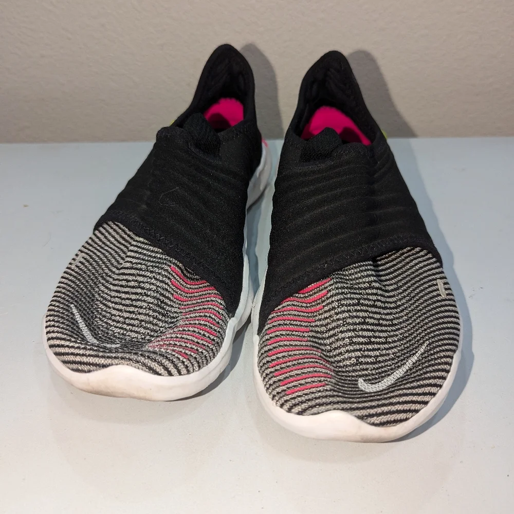 Nike Free RN Flyknit 3.0 Men's Size 8 US Pink Black Athletic Shoes - Picture 1 of 6